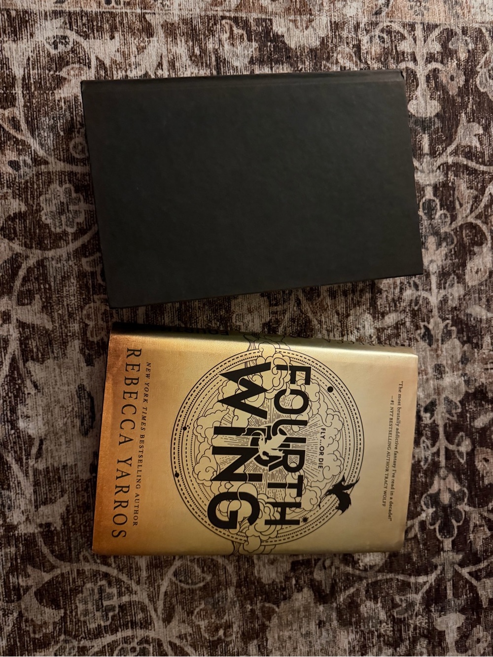 Rebecca Yarros Fourth Wing & Iron Flame Hardcover Book Lot 🐉🖤